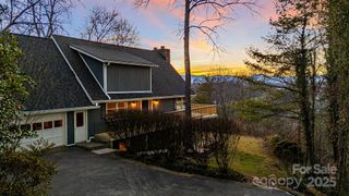 15 Crest Circle Drive, Weaverville, NC 28787