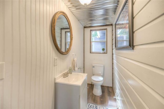 446 County Road 3550, Woodville, TX 75979