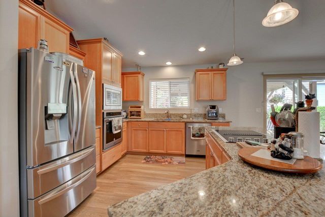 5786 Riverbanks Road, Grants Pass, OR 97527