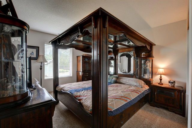 5786 Riverbanks Road, Grants Pass, OR 97527