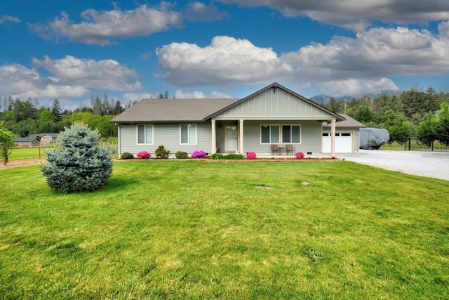 5786 Riverbanks Road, Grants Pass, OR 97527