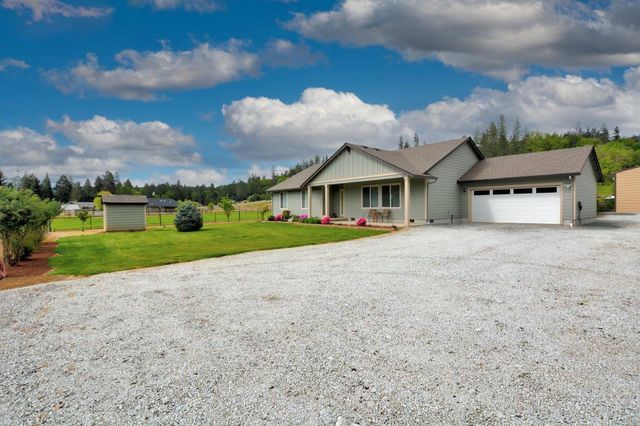 5786 Riverbanks Road, Grants Pass, OR 97527