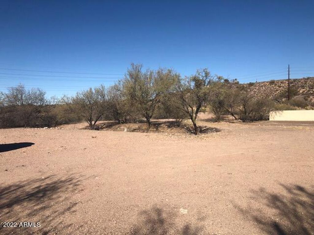00 Sunflower Avenue 2, Wickenburg, AZ 85390 — photo 4