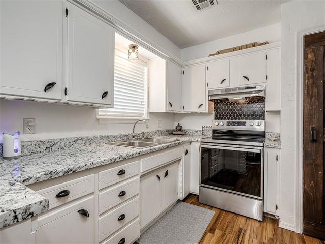 1317 Regency Boulevard, Moore, OK 73160