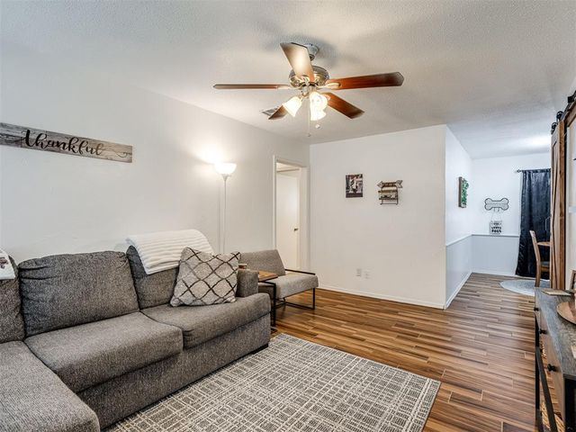 1317 Regency Boulevard, Moore, OK 73160