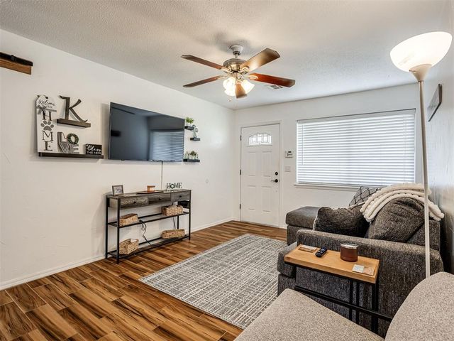 1317 Regency Boulevard, Moore, OK 73160