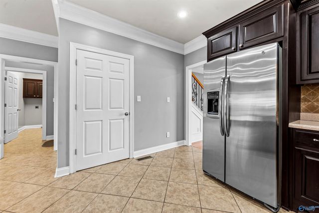 17043 Cliff Drive, Athens, AL 35613