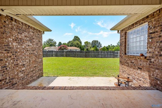 17043 Cliff Drive, Athens, AL 35613