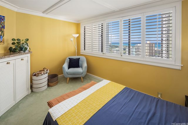 300 Wai Nani Way II2417, Honolulu, HI 96815