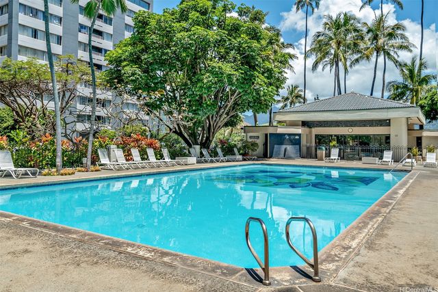 300 Wai Nani Way II2417, Honolulu, HI 96815