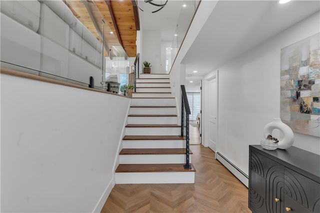 1067 Great Road, Lincoln, RI 02865