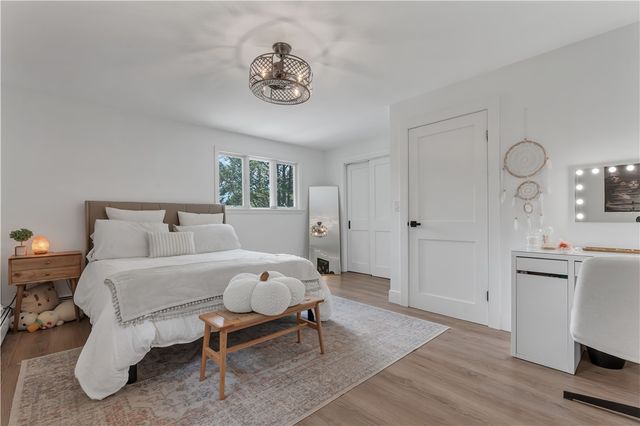 1067 Great Road, Lincoln, RI 02865