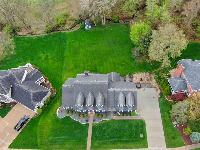 2267 Saint Andrews Circle, Bettendorf, IA 52722