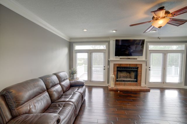 2267 Saint Andrews Circle, Bettendorf, IA 52722