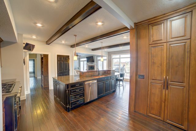 2267 Saint Andrews Circle, Bettendorf, IA 52722