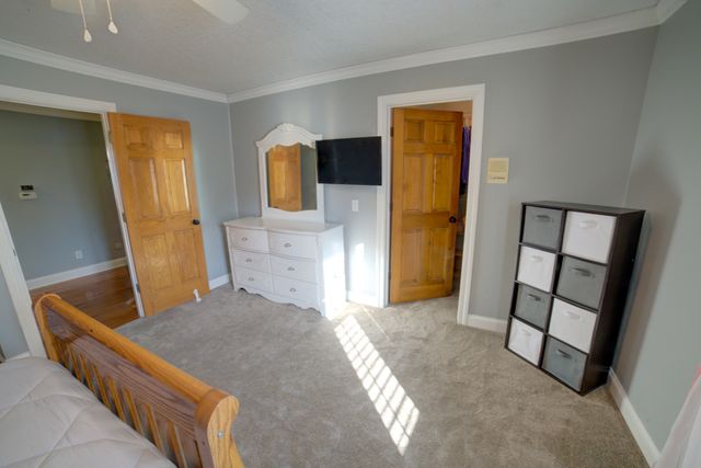 2267 Saint Andrews Circle, Bettendorf, IA 52722