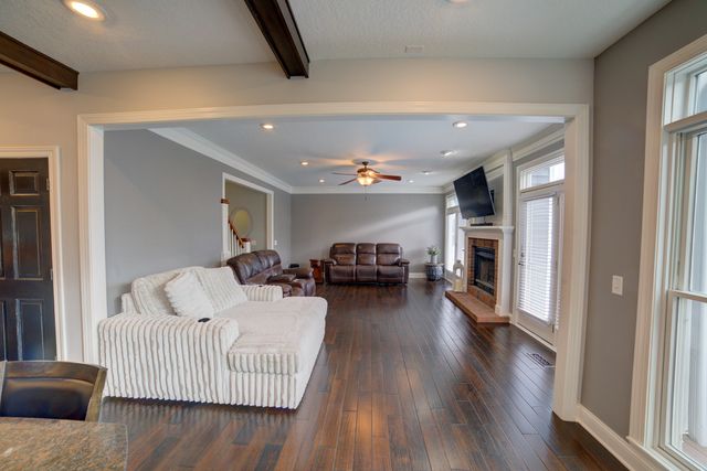 2267 Saint Andrews Circle, Bettendorf, IA 52722