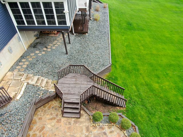 2267 Saint Andrews Circle, Bettendorf, IA 52722