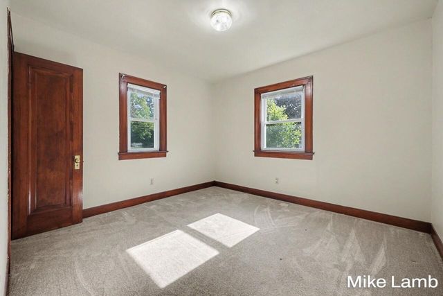 735 Van Buren Avenue, Grand Rapids, MI 49504