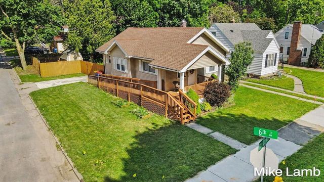 735 Van Buren Avenue, Grand Rapids, MI 49504