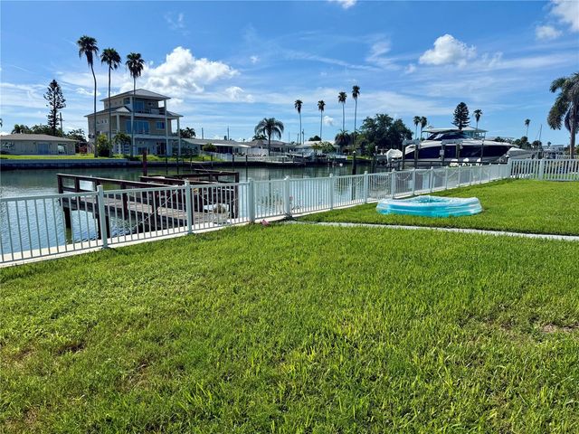 722 PRUITT DRIVE, Madeira Beach, FL 33708
