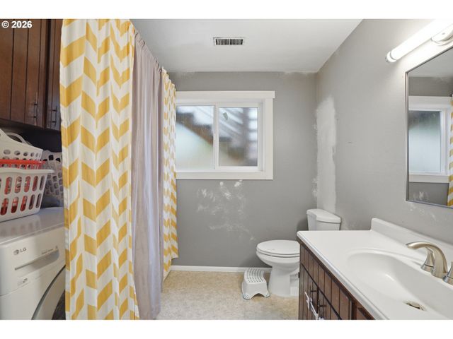 12815 Ne 13TH Ave, Vancouver, WA 98685