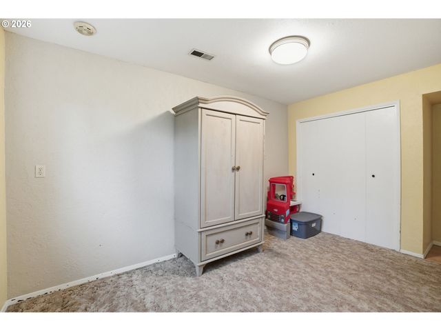 12815 Ne 13TH Ave, Vancouver, WA 98685