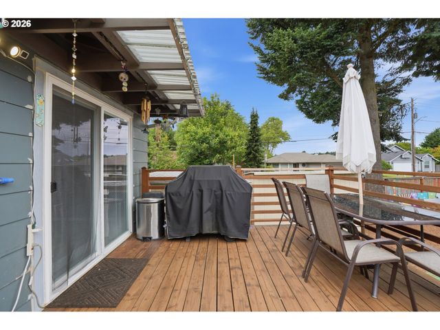 12815 Ne 13TH Ave, Vancouver, WA 98685