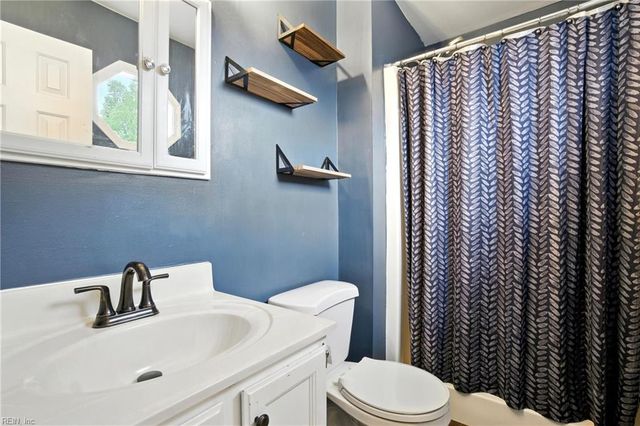 4216 Ware Neck DR, Virginia Beach, VA 23456