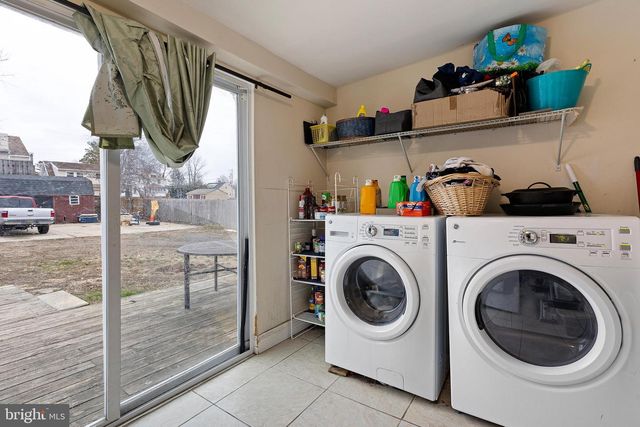 1809 MARSHALL AVE, Wilmington, DE 19808