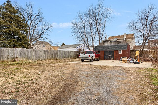 1809 MARSHALL AVE, Wilmington, DE 19808