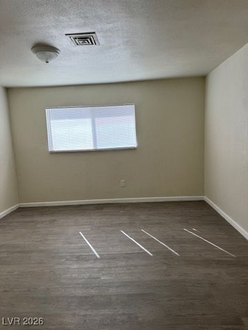 5116 Gray Lane G, Las Vegas, NV 89119