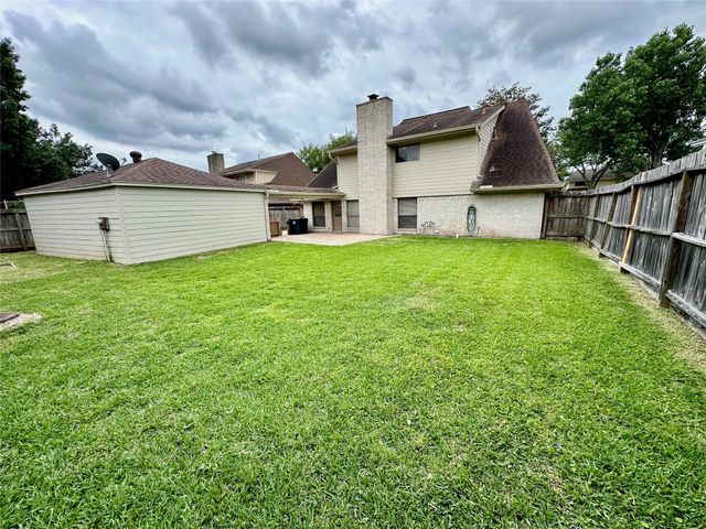 3015 Green Fields Drive, Sugar Land, TX 77479
