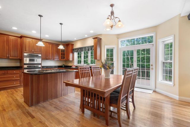 84 Searles Road, Windham, NH 03087