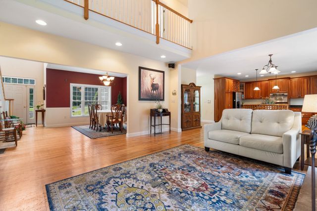84 Searles Road, Windham, NH 03087