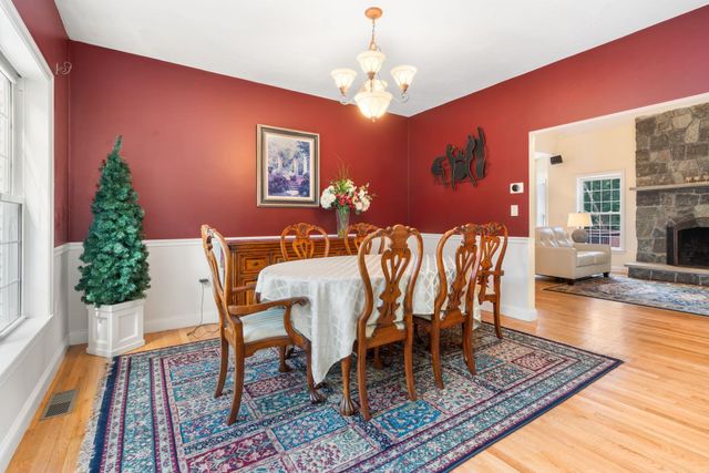 84 Searles Road, Windham, NH 03087