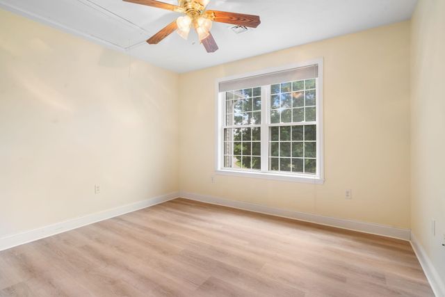 84 Searles Road, Windham, NH 03087