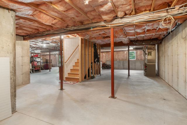 84 Searles Road, Windham, NH 03087