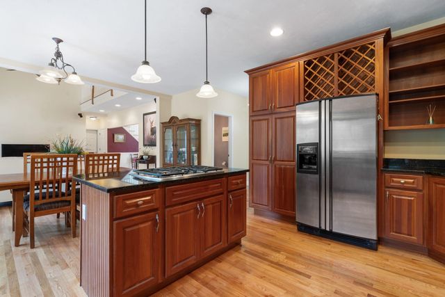 84 Searles Road, Windham, NH 03087