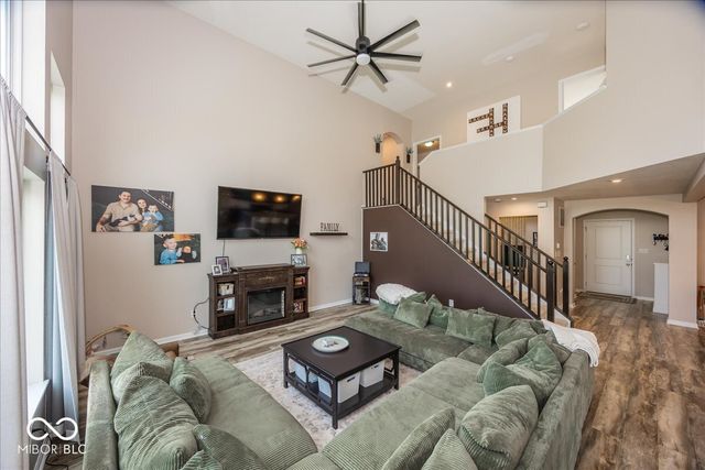 8740 Buttonbush Circle, Plainfield, IN 46168