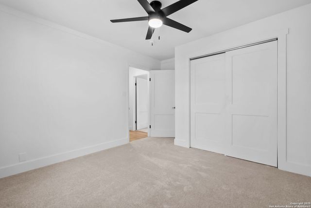 1264 S Academy Ave, New Braunfels, TX 78130