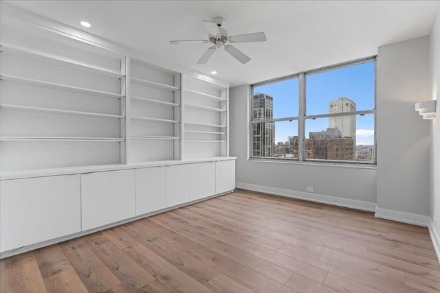 1000 N Lake Shore Drive 2302, Chicago, IL 60611