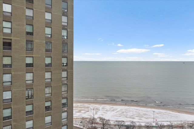1000 N Lake Shore Drive 2302, Chicago, IL 60611