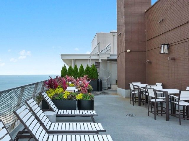 1000 N Lake Shore Drive 2302, Chicago, IL 60611