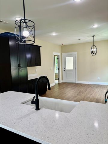 129 Washington Street, Dalton, GA 30720
