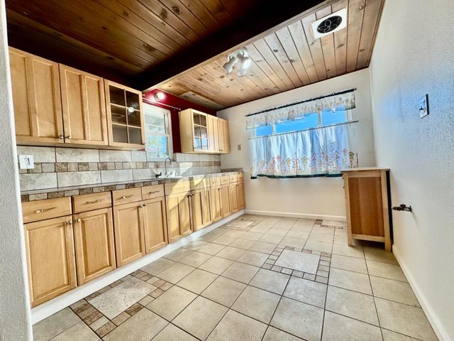 1440 Wendell Way, Yuba City, CA 95991