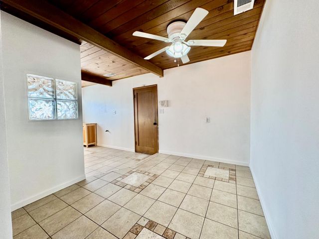 1440 Wendell Way, Yuba City, CA 95991