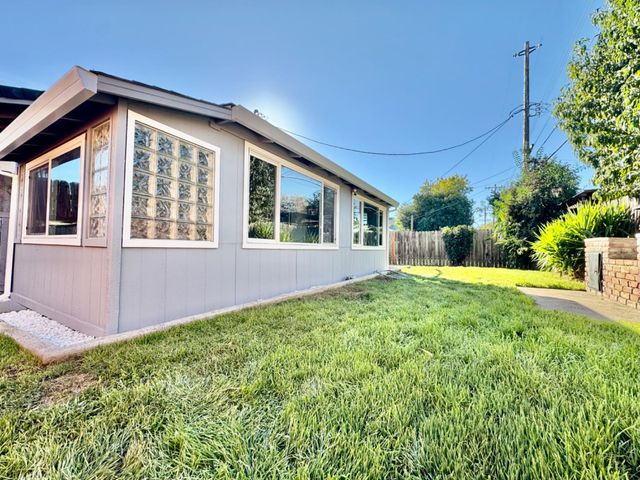 1440 Wendell Way, Yuba City, CA 95991