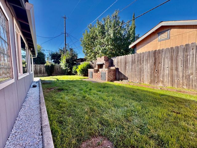 1440 Wendell Way, Yuba City, CA 95991