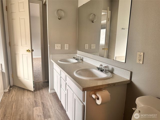 6451 STEAMER DR SE, Lacey, WA 98513